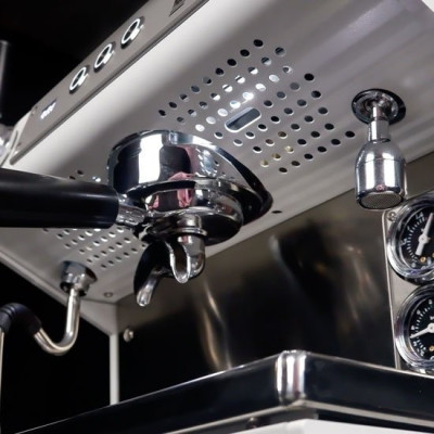 Conti ACE Multi Boiler 1-Groeps Espressomachine – White & Wood